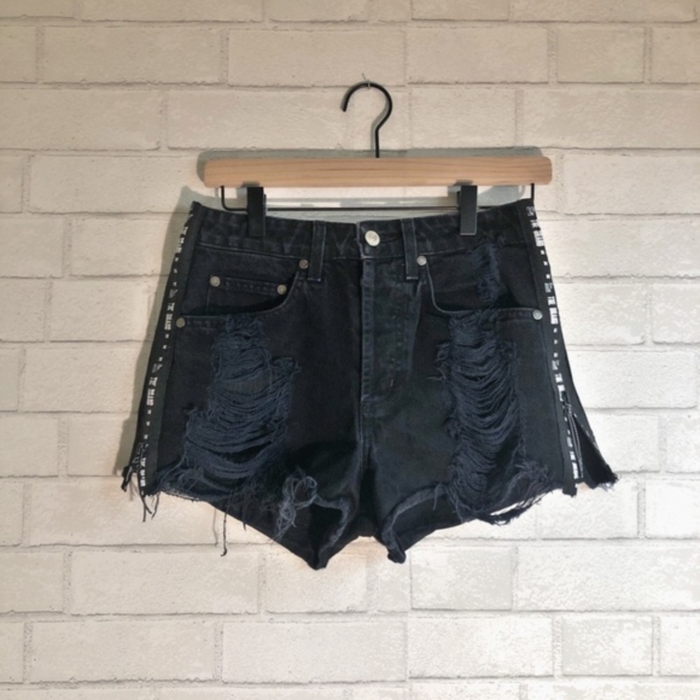 LF The Brand Black Distressed High Waist Side Zipper Jean Shorts 27